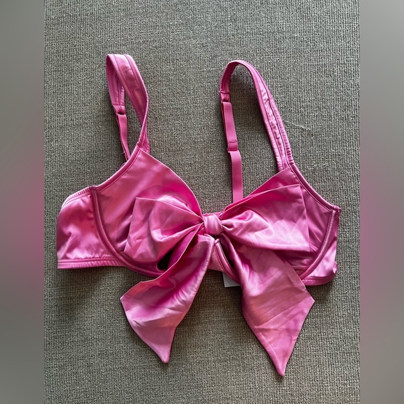 Sold - Picture 3 of 6